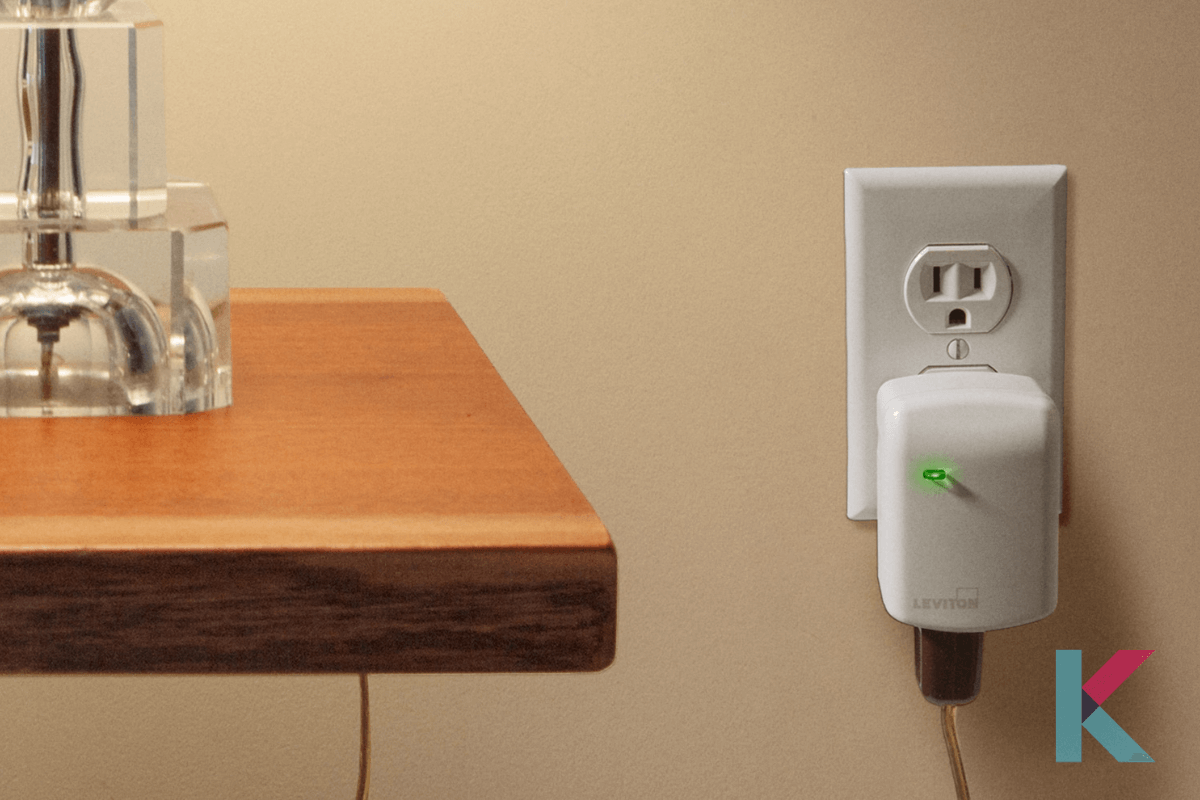 Leviton Decora Smart Plug-in Dimmer