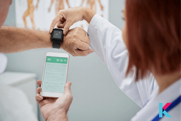 Health tracking and management is one of the smart home trends in 2022